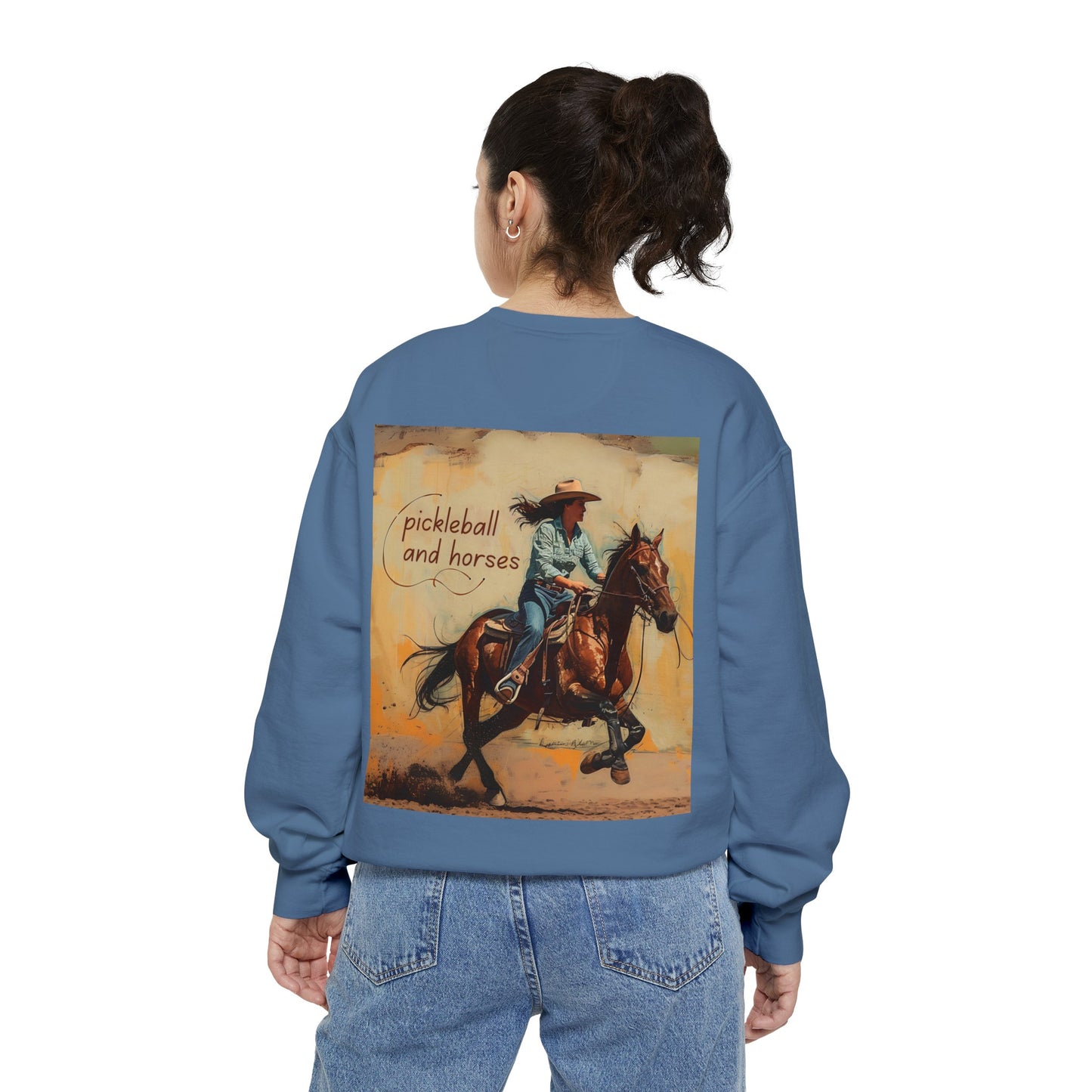 Classic Pickleball and Horses – Unisex Cozy Pickleball Sweatshirt