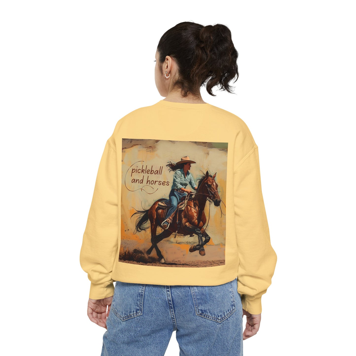 Classic Pickleball and Horses – Unisex Cozy Pickleball Sweatshirt