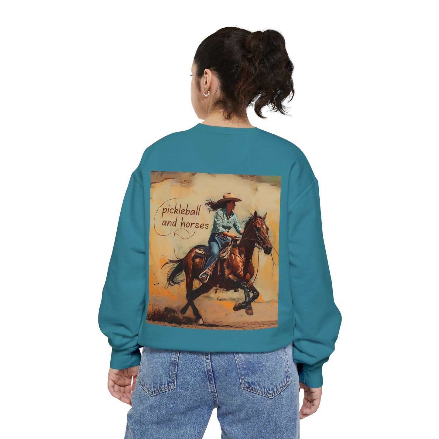 Classic Pickleball and Horses – Unisex Cozy Pickleball Sweatshirt